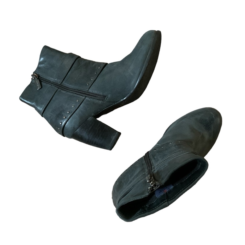 Blondo Women’s Leather Ankle Boots Dark Grey Block Heel Almond Toe Zip Up Size 8